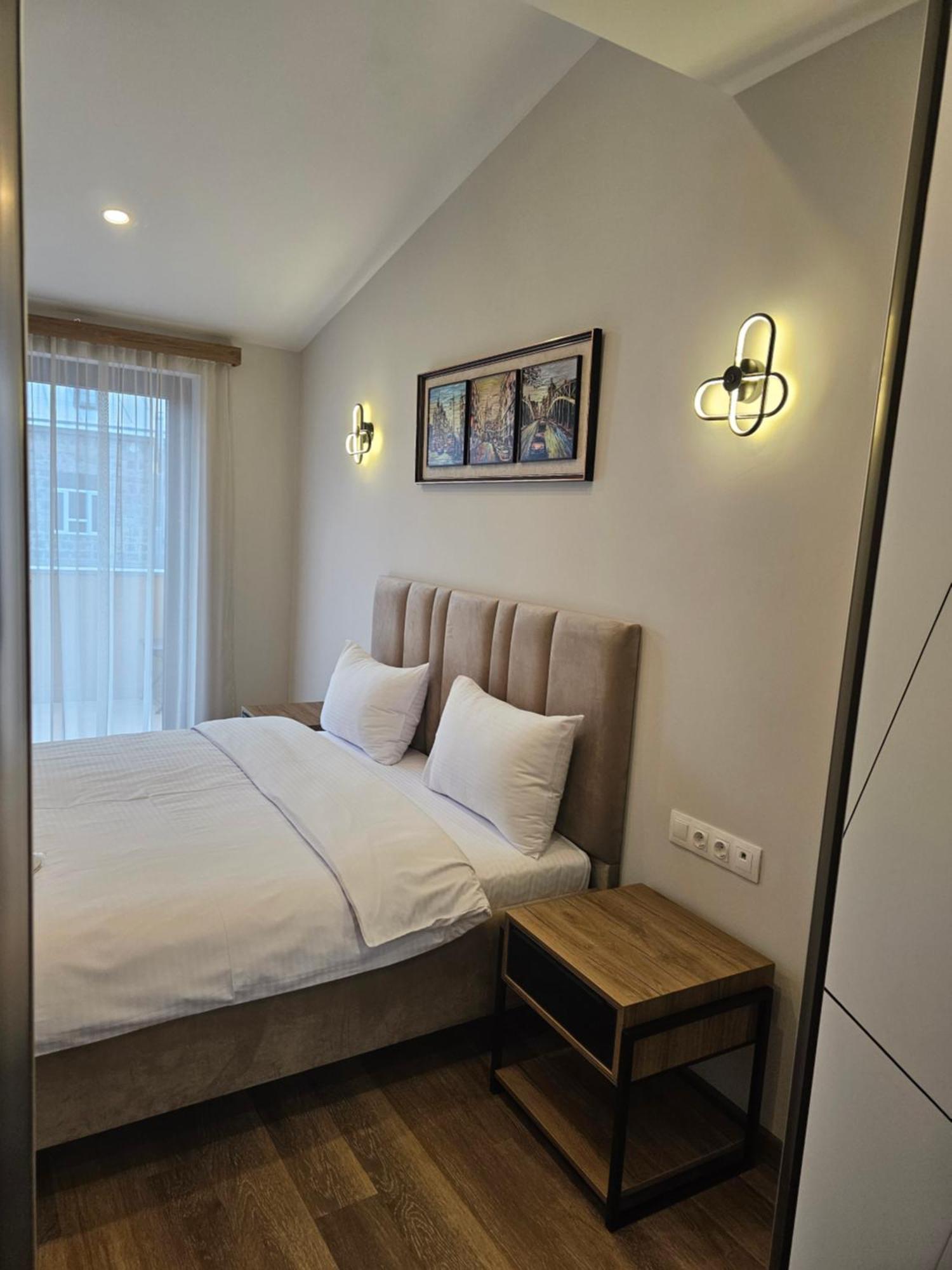 Hotel Avenue 30 เยเรวาน ภายนอก รูปภาพ