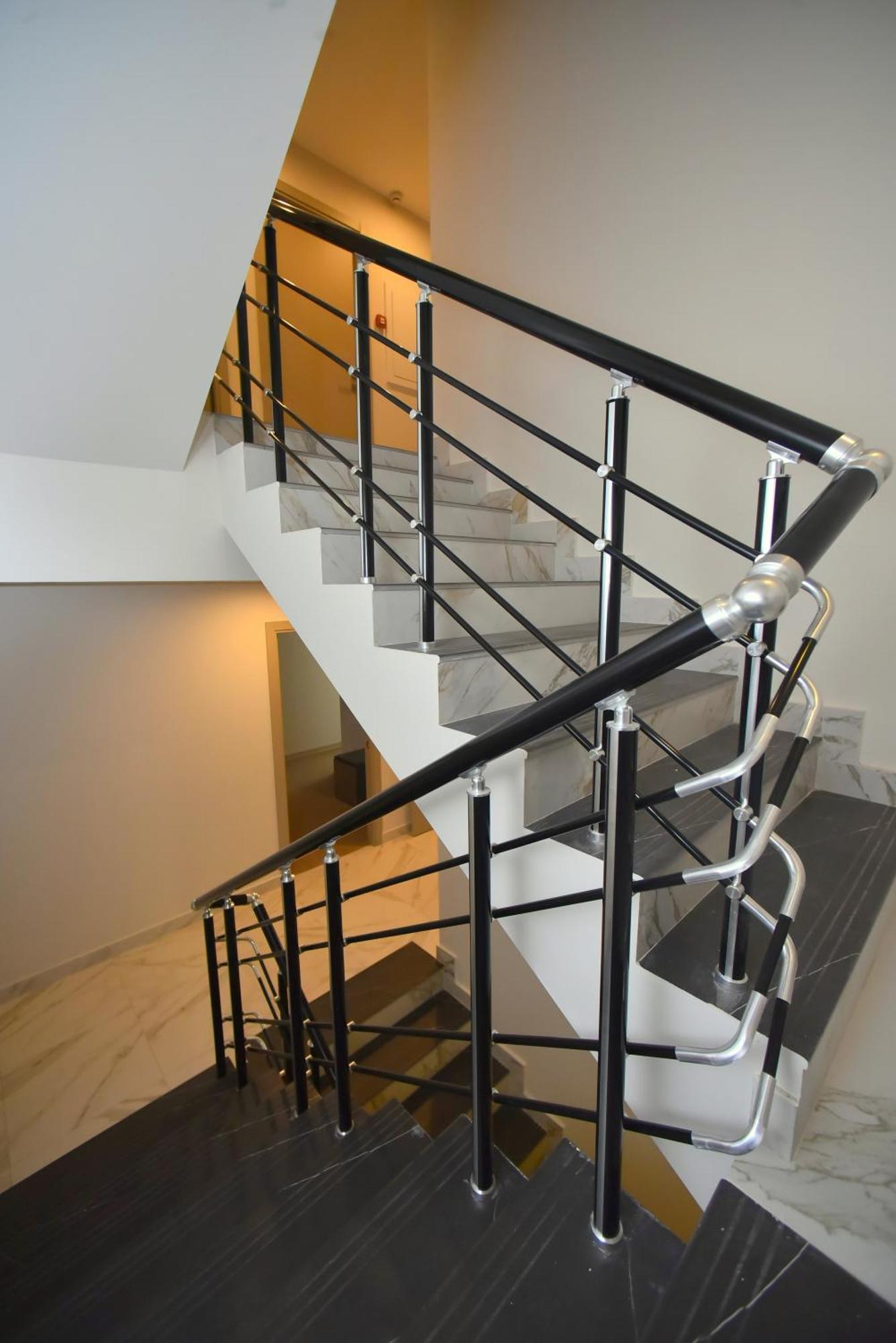 Hotel Avenue 30 เยเรวาน ภายนอก รูปภาพ