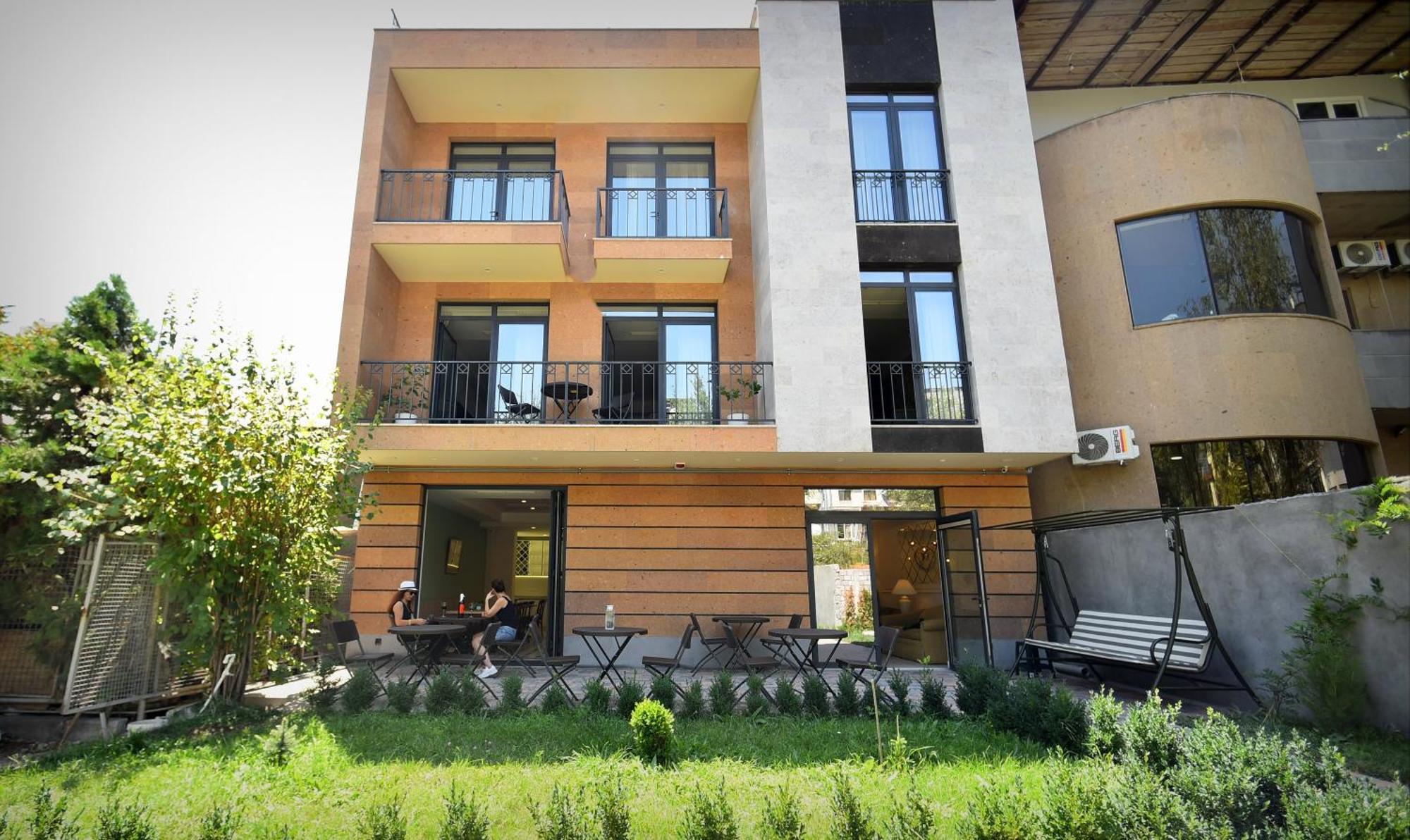 Hotel Avenue 30 เยเรวาน ภายนอก รูปภาพ